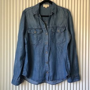 Cloth and stone Anthropologie chambray shirt